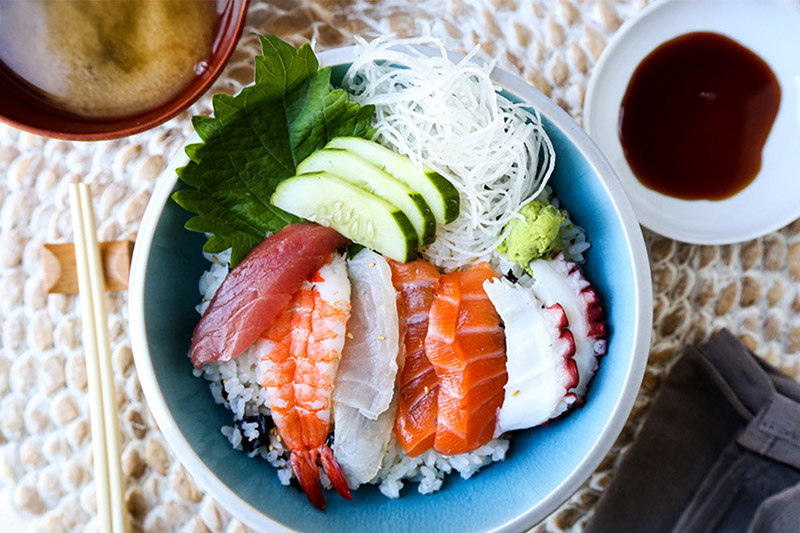 CHIRASHI SUSHI