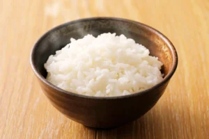 Freshly cooked rice served in a rice bowl